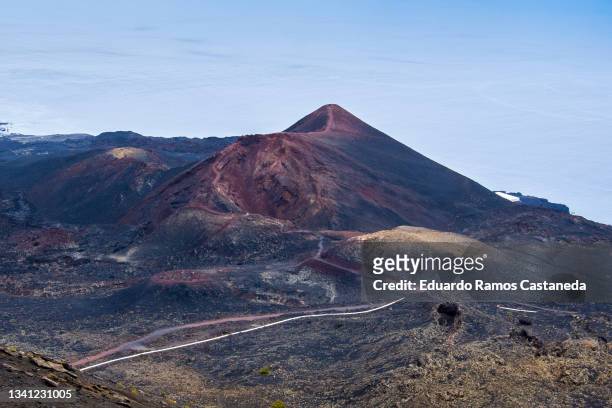teneguia volcano in la palma - la palma stock pictures, royalty-free photos & images
