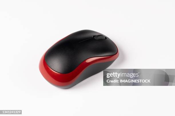 close-up of computer mouse over white background - egyptian mau stock pictures, royalty-free photos & images