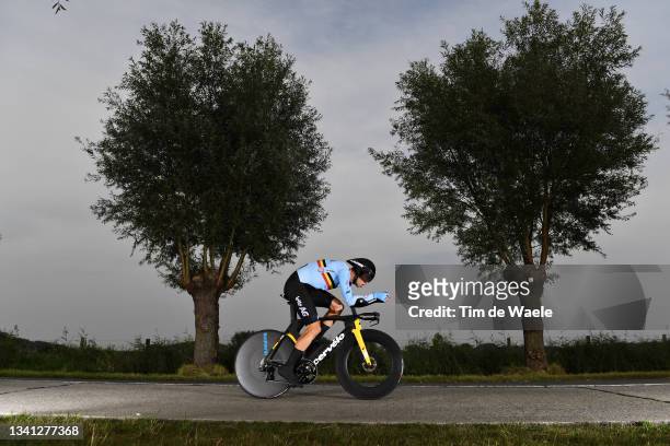 Wout Van Aert of Belgium sprints during the 94th UCI Road World Championships 2021 - Men Elite ITT a 43,3km Individual Time Trial race from...
