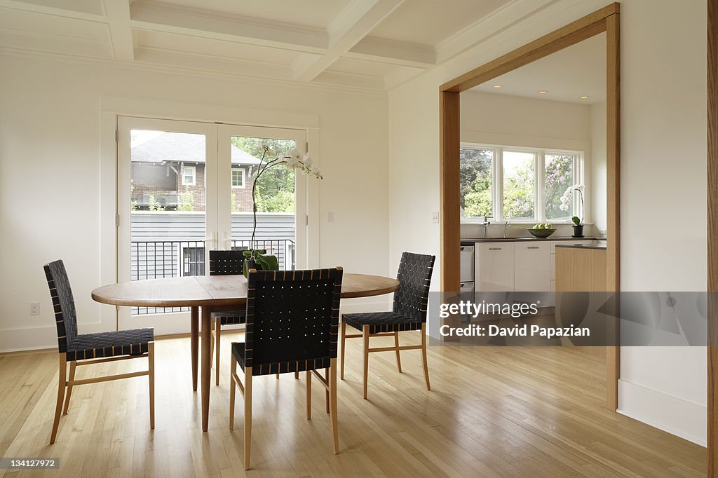 Modern style dinning room with hardwood floors