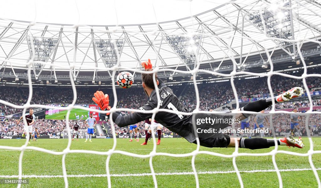 West Ham United v Manchester United - Premier League