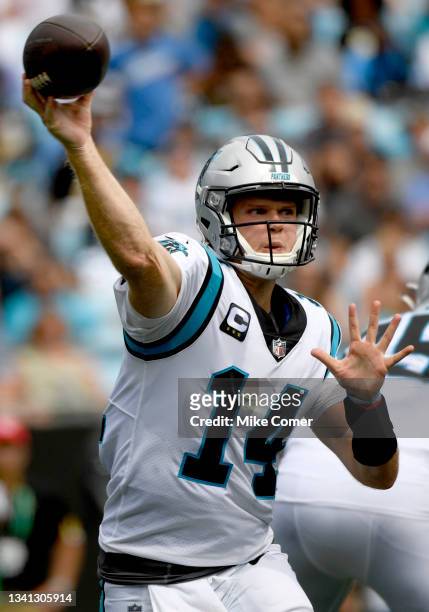 Quarterback Sam Darnold of the Carolina Panthers throws the ball during the first half in the game against the New Orleans Saints at Bank of America...