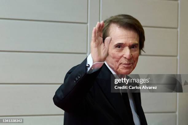 Carlos Raphael 1,031 Carlos Raphael Photos & High Res Pictures - Getty Images