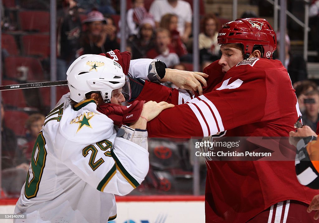 Dallas Stars v Phoenix Coyotes