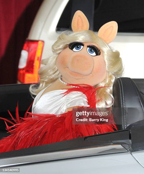 Miss PIggy arrives at the Los Angeles premiere of "The Muppets" held at the El Capitan Theatre on November 12, 2011 in Hollywood, California.