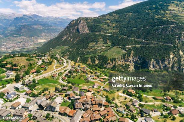 swiss mountain village in alps, sion, valais, switzerland - kanton wallis stock-fotos und bilder