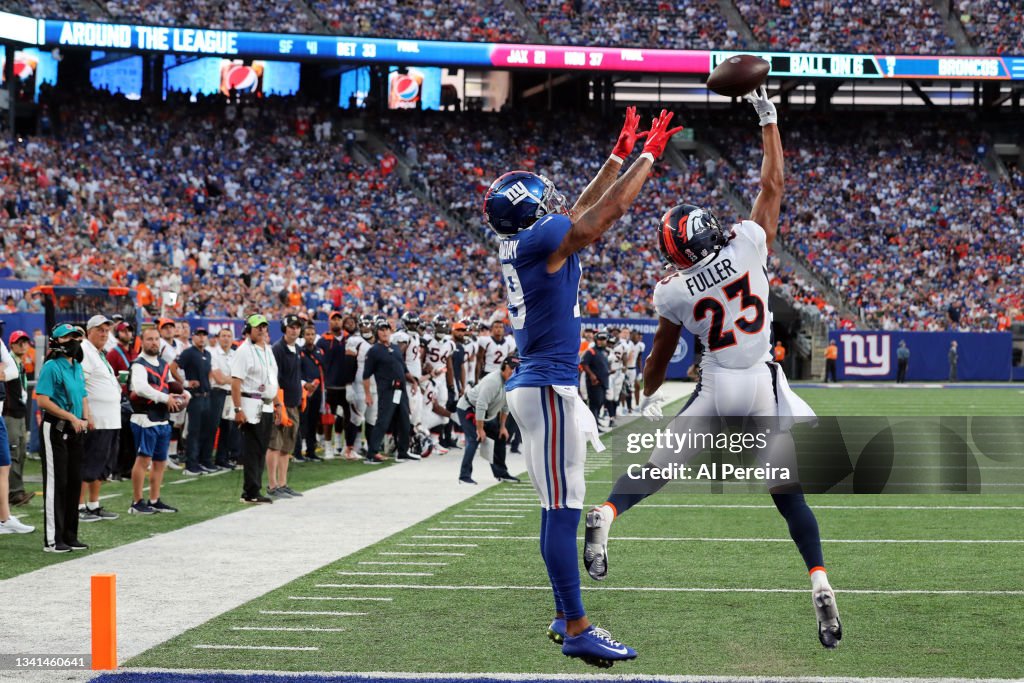 Denver Broncos v New York Giants