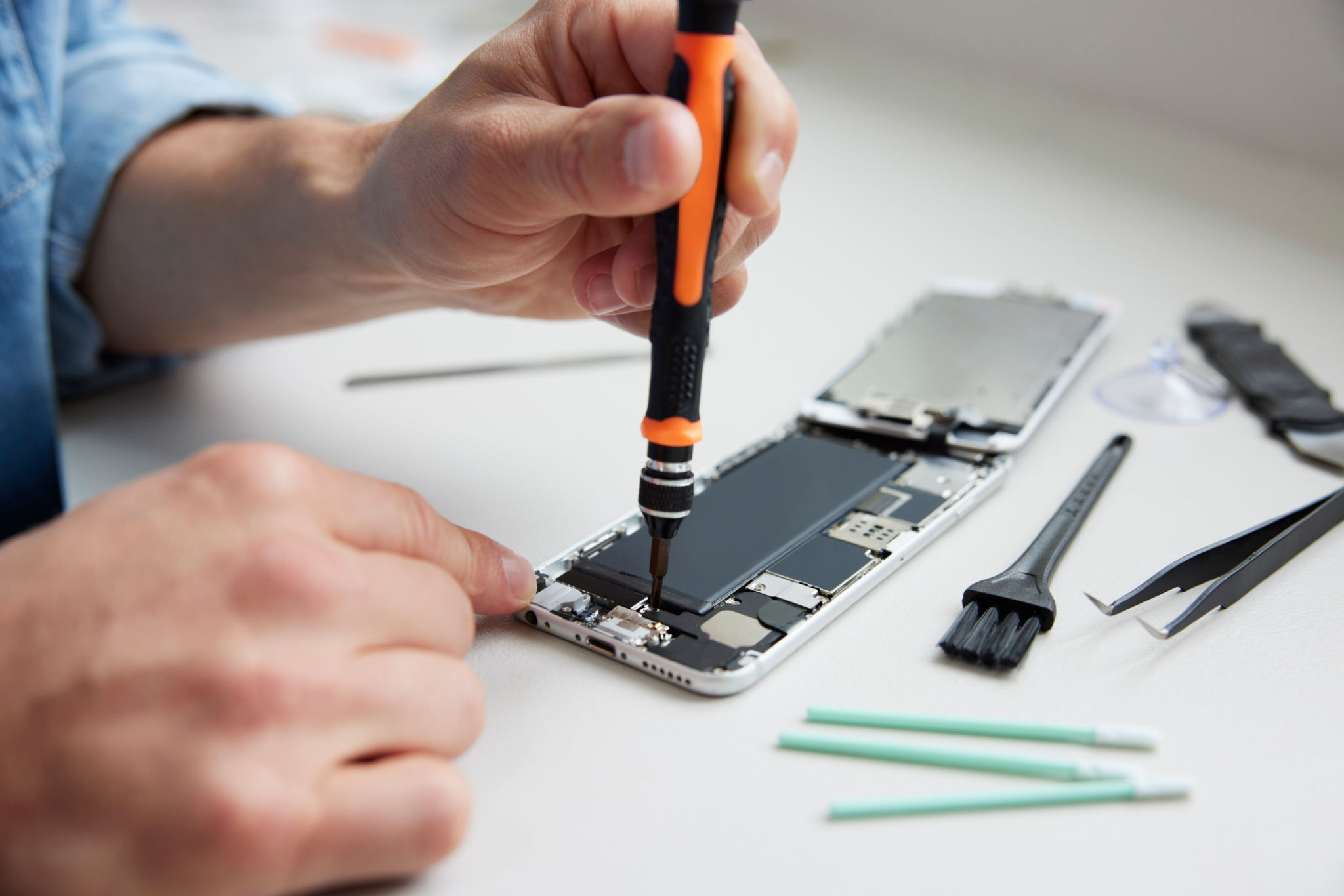 phone repair cost