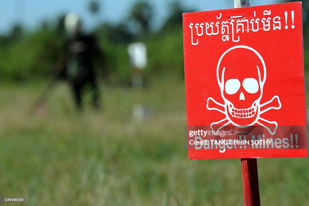 TO GO WITH Cambodia-weapons-landmines-tr