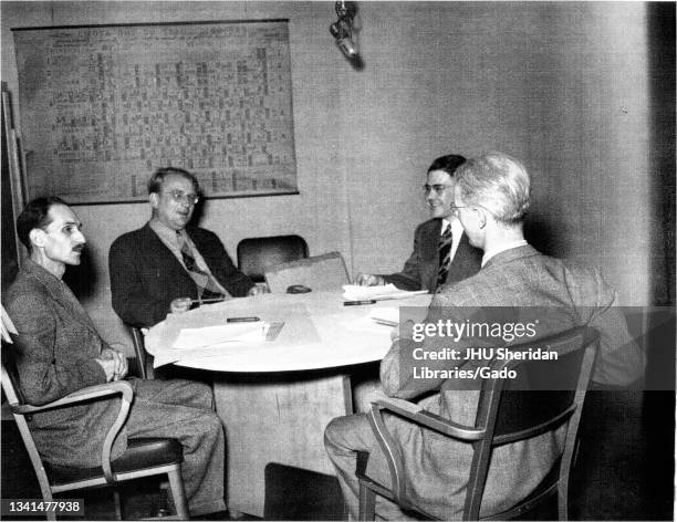 Alpher Ralph Alpher Photos and Premium High Res Pictures - Getty Images