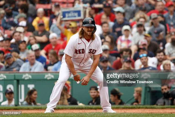 Taylor Motter of the Boston Red Sox on base against the Cleveland Indians during the ninth inning at Fenway Park on September 5, 2021 in Boston,...