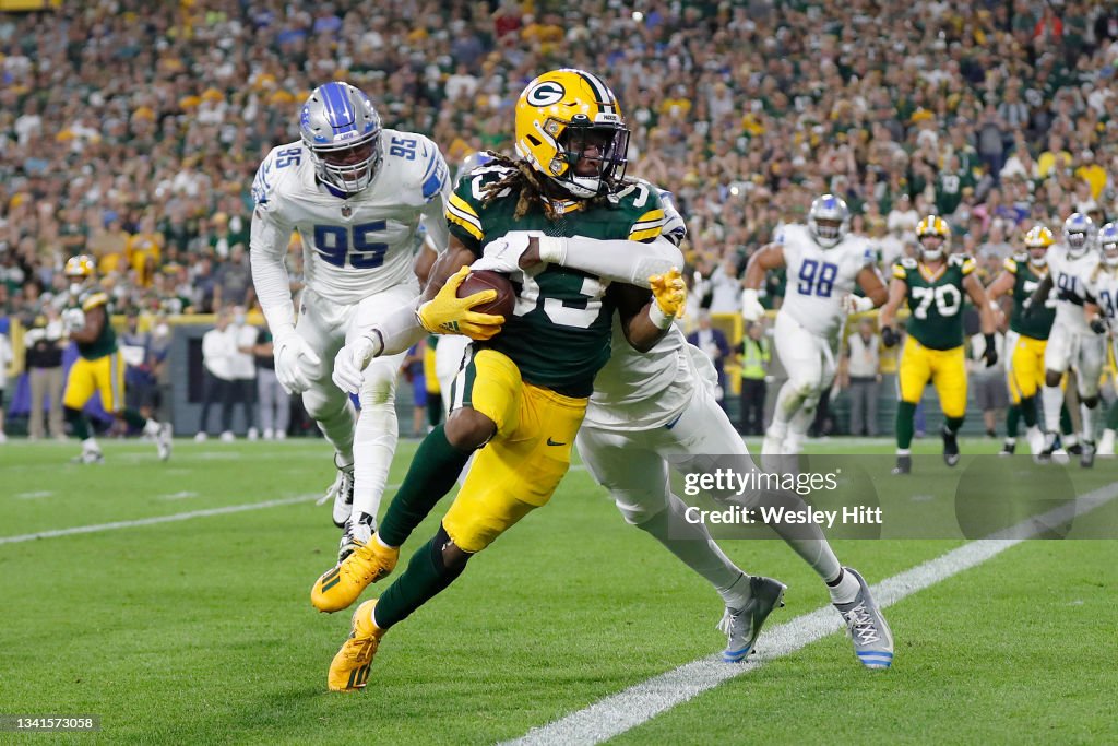 Detroit Lions v Green Bay Packers