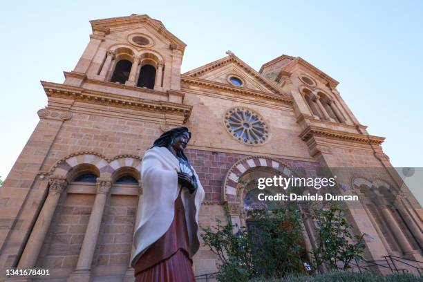 santa fe cathedral basilica - santa fe stockfoto's en -beelden