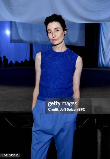 Erin O'Connor attends the COS show at The Roundhouse during London Fashion Week September 2021 on September 21, 2021 in London, England.