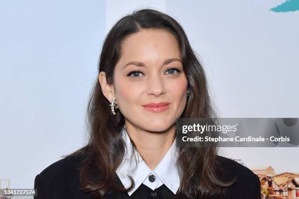 Marion Cotillard attends the 'Bigger Than Us' premiere on September 21, 2021 in Paris, France.