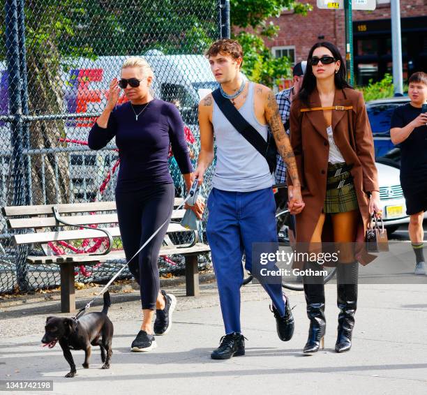 Yolanda Hadid, Anwar Hadid and Dua Lipa seen on September 21, 2021 in New York City.