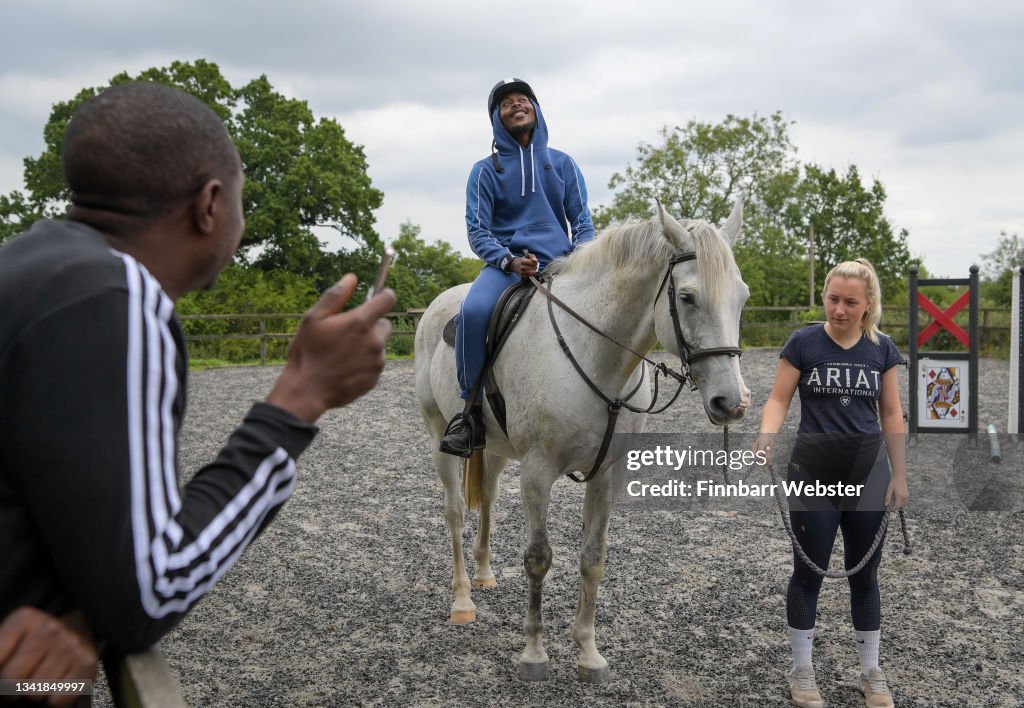 Ex-Convicts Receive Equine Therapy Rehabilitation From Key4Life Charity