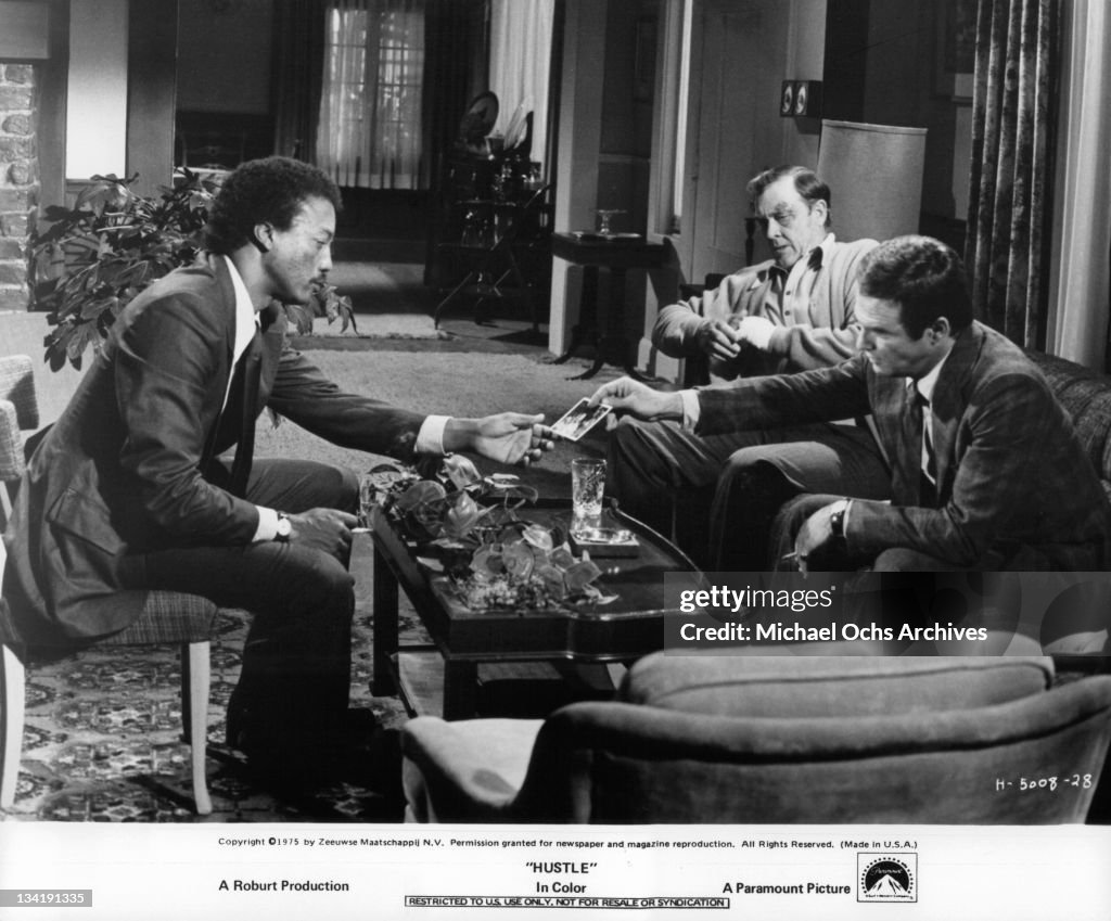 Paul Winfield And Burt Reynolds In 'Hustle'