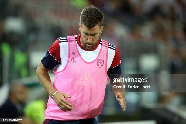 Kevin Strootman of Cagliari loooks on during the Serie A match between Cagliari Calcio v Empoli FC at Sardegna Arena on September 22, 2021 in...