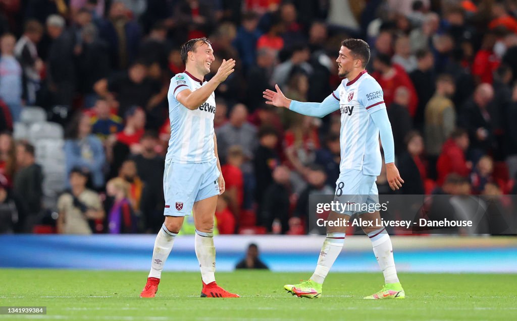 Manchester United v West Ham United - Carabao Cup Third Round