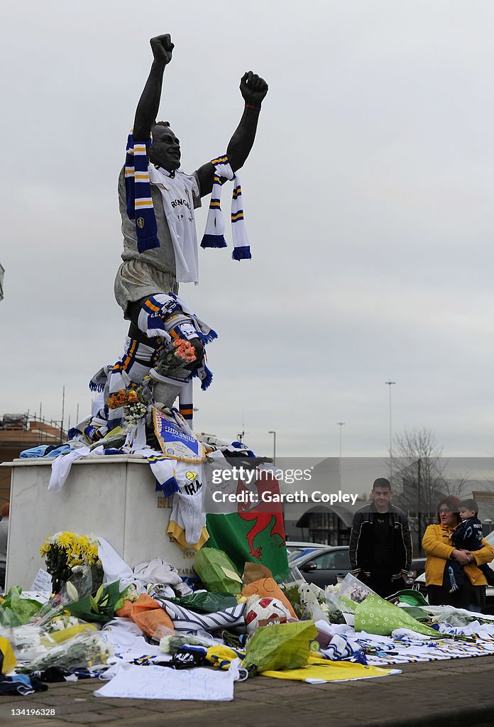 Gary Speed Tributes in Wales and England