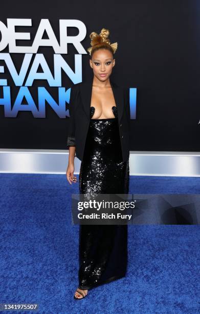 Amandla Stenberg attends the "Dear Evan Hansen" premiere at Walt Disney Concert Hall on September 22, 2021 in Los Angeles, California.