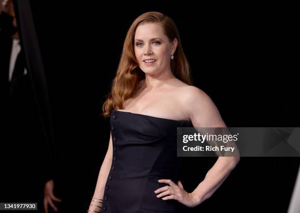 Amy Adams attends the "Dear Evan Hansen" premiere at Walt Disney Concert Hall on September 22, 2021 in Los Angeles, California.