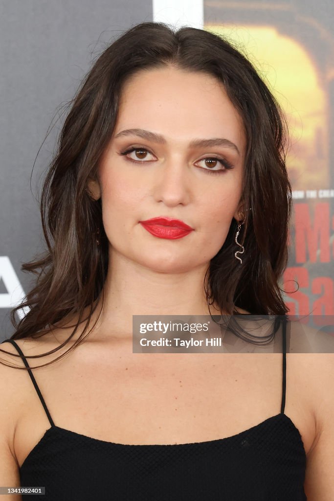 Alexandra Inserra Alexandra Intrator attends the premiere of
