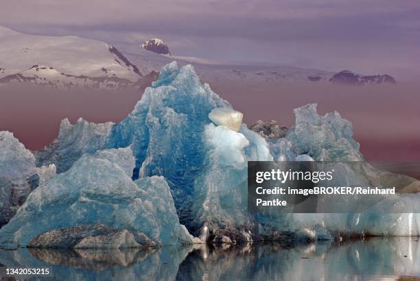 icebergs, fog, glacier, joekulsarlon, vatnajoekull, south iceland, national park, iceland - ice age stock pictures, royalty-free photos & images