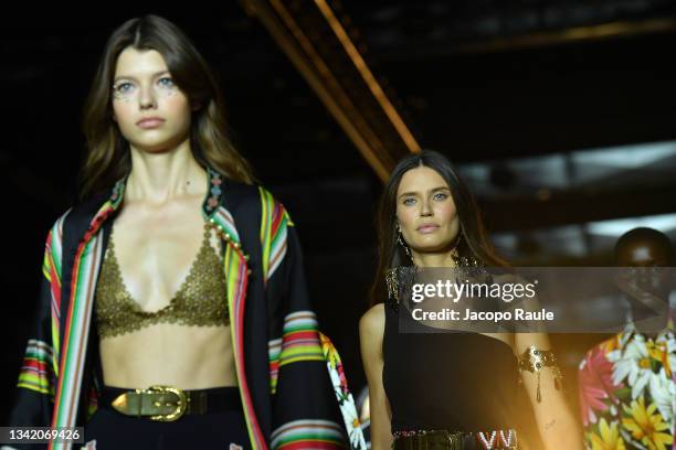 Bianca Balti walks the runway at the Etro fashion show during the Milan Fashion Week - Spring / Summer 2022 on September 23, 2021 in Milan, Italy.