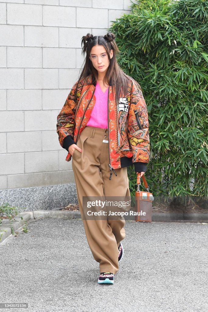 Etro - Outside Arrivals - Milan Fashion Week - Spring / Summer 2022