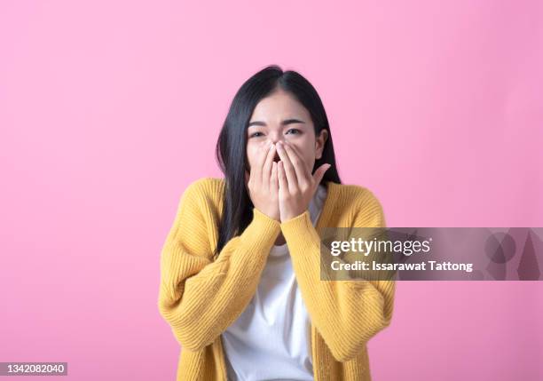 close up young woman feeling upset, sad, unhappy or disappointed crying lonely. emotional shock and life problems - beautiful woman shocked stock pictures, royalty-free photos & images