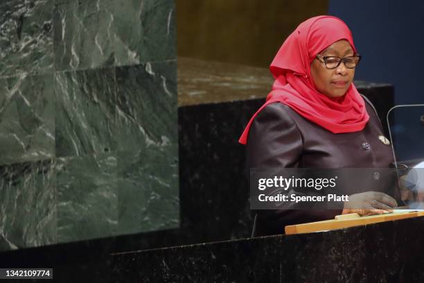 Samia Images 815 Samia Suluhu Hassan Photos & High Res Pictures - Getty Images
