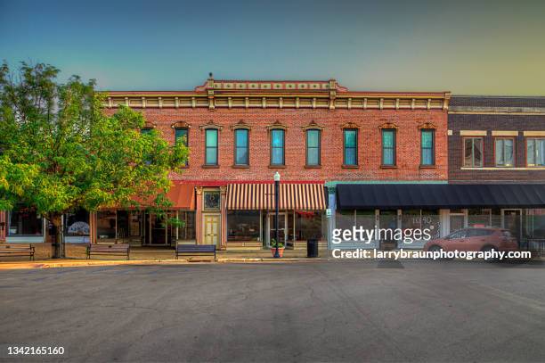 northwest corner of court square - downtown shopping stock pictures, royalty-free photos & images