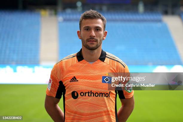 Goalkeeper Daniel Heuer Fernandes of Hamburger SV poses during the team presentation at on September 23, 2021 in Hamburg, Germany.