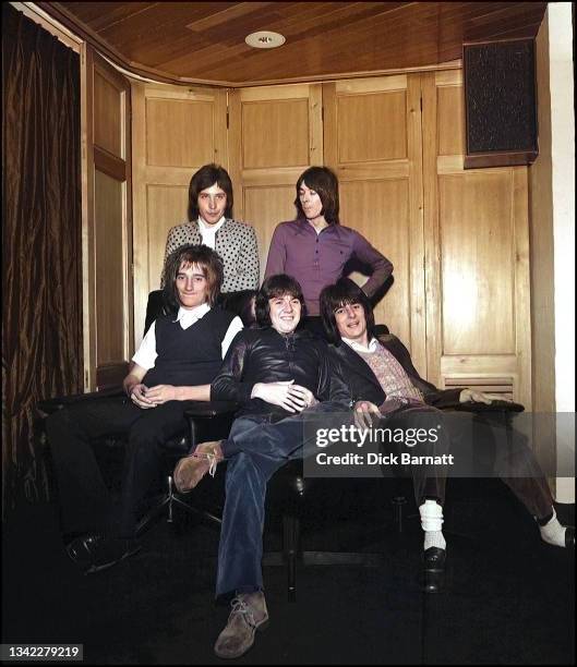 Image has been digitally converted to colour from a black and white analogue original.) The Faces at an early press call in London, November 1969....