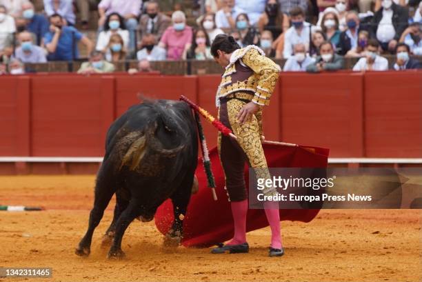 Juan Ortega with the muleta to the second bull in the 7th of abono of the fair of San Miguel 2021, with bulls of Juan Pedro Domecq to September 23,...