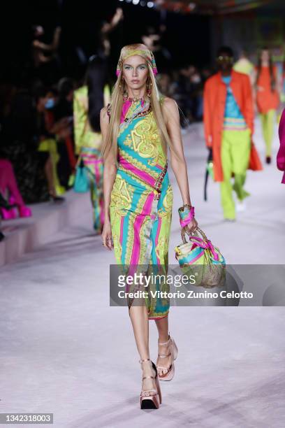 Stella Maxwell walks the runway at the Versace fashion show during the Milan Fashion Week - Spring / Summer 2022 on September 24, 2021 in Milan,...