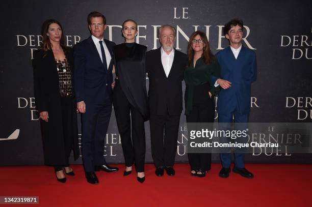 Zoé Bruneau, Kevin J. Walsh, Jodie Comer, Ridley Scott, Nicole Holofcener, and Alex Lawther attend the French premiere of 20th Century Studios' "The...