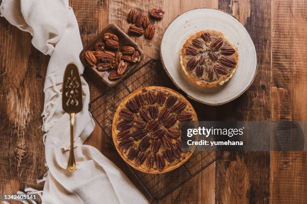 homemade pecan pie for the holidays - pecan pie stock pictures, royalty-free photos & images