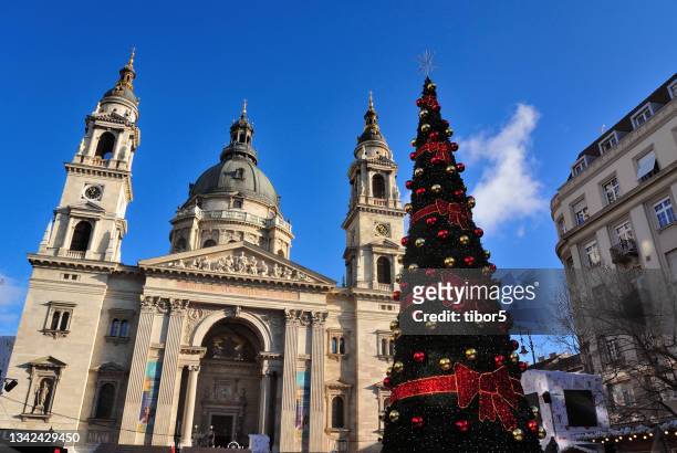 budapest's st stephen's - budapest basilica stock pictures, royalty-free photos & images