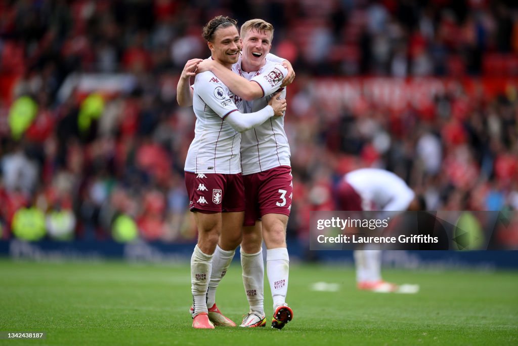 Manchester United v Aston Villa - Premier League