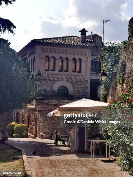 medieval town of besalu[, girona, catalunia spain - besalu stock pictures, royalty-free photos & images