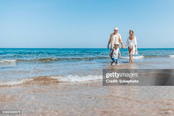 ready, steady…beach! - hurghada stock pictures, royalty-free photos & images