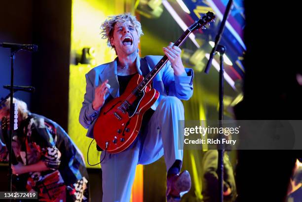 Luke Hemmings of 5 Seconds of Summer performs onstage during Global Citizen Live on September 25, 2021 in Los Angeles, California.