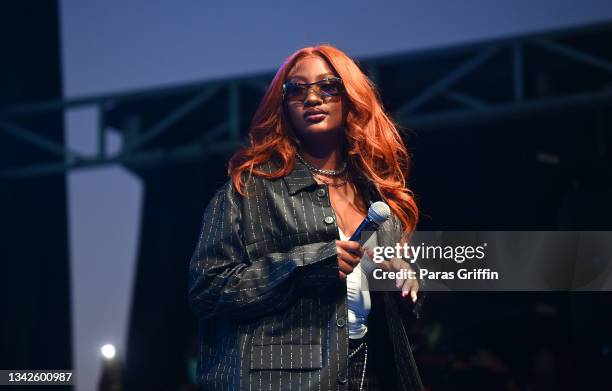 Temes Singer Tems Singer Photos and Premium High Res Pictures - Getty Images