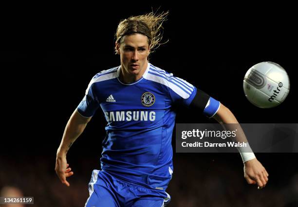 Fernando Torres of Chelsea controls the ball during the Carling Cup quarter final match between Chelsea and Liverpool at Stamford Bridge on November...