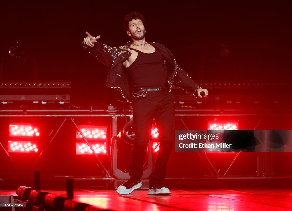 Enrique Iglesias And Ricky Martin With Sebastian Yatra In Concert - Las Vegas, NV