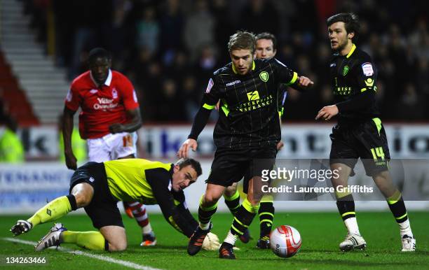 Adam Clayton of Leeds United scores the fourth goal past Lee Camp of Nottingham Forest during the npower Championship match between Nottingham Forest...