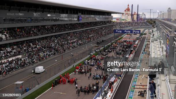 General view of the grid before the F1 Grand Prix of Russia at Sochi Autodrom on September 26, 2021 in Sochi, Russia.
